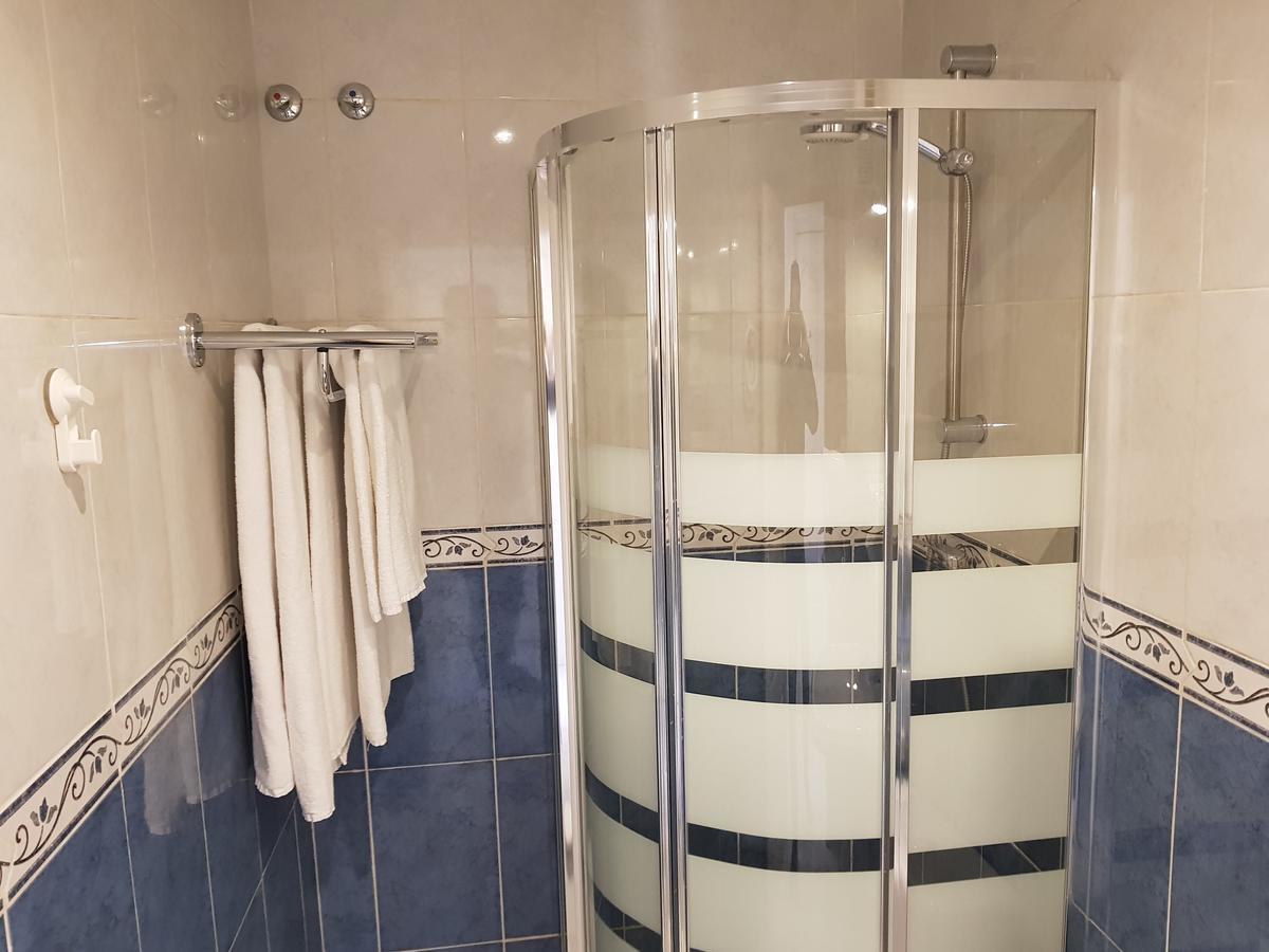 Апартаменты Fan Flat Eugenio (Adults Only) Малага Экстерьер фото