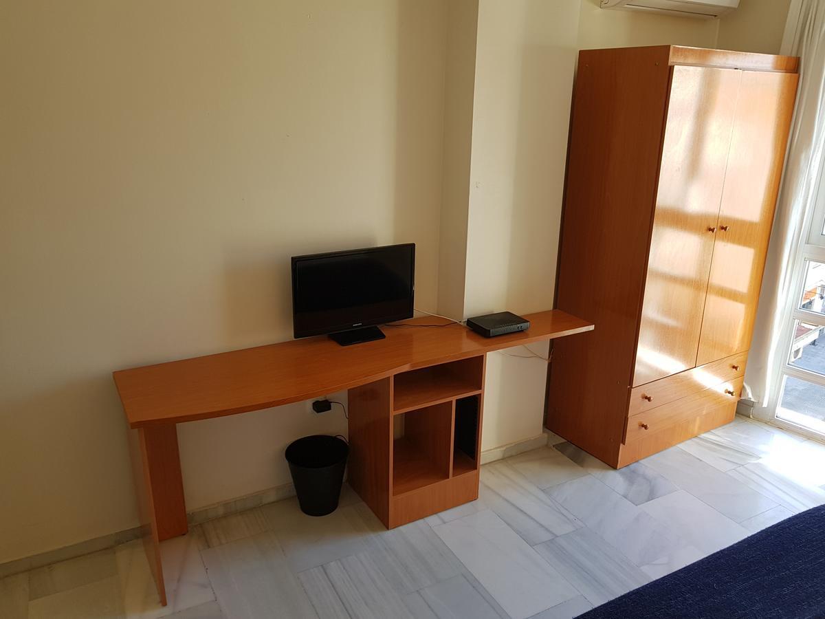 Апартаменты Fan Flat Eugenio (Adults Only) Малага Экстерьер фото