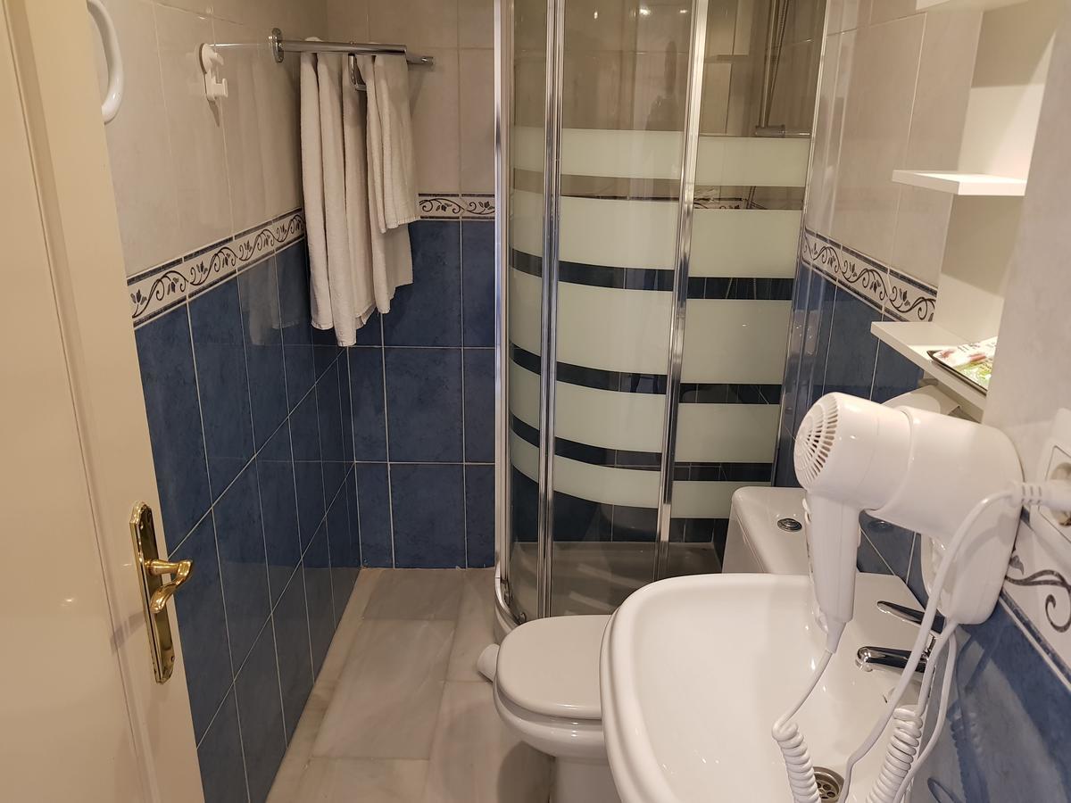 Апартаменты Fan Flat Eugenio (Adults Only) Малага Экстерьер фото
